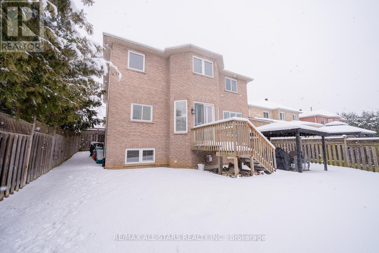 176 Manhattan Drive, Markham, ON - Outdoor With Exterior