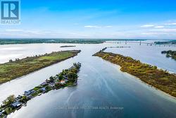 Endless boating and fishing on St Lawrence River -