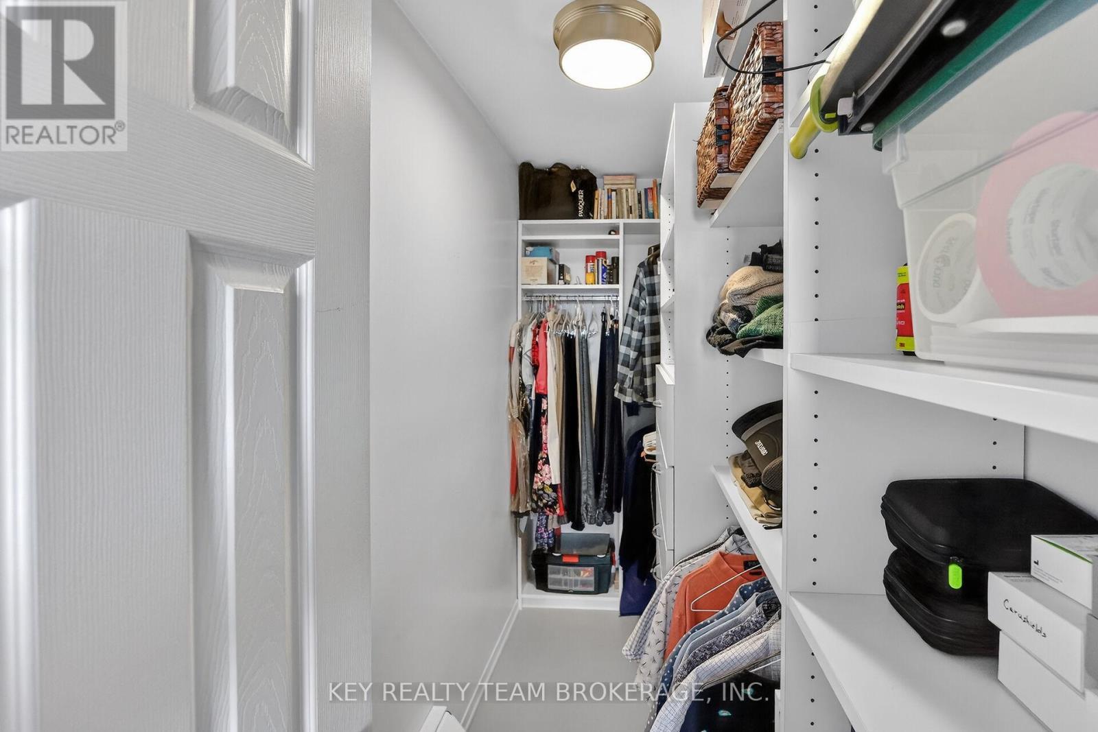 1107 - 15 Towering Heights Boulevard, St. Catharines (Glendale/Glenridge), ON -