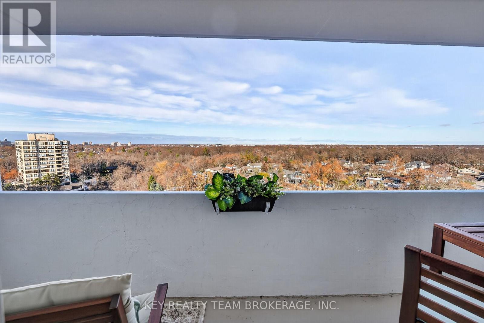 1107 - 15 Towering Heights Boulevard, St. Catharines (Glendale/Glenridge), ON - Outdoor With View