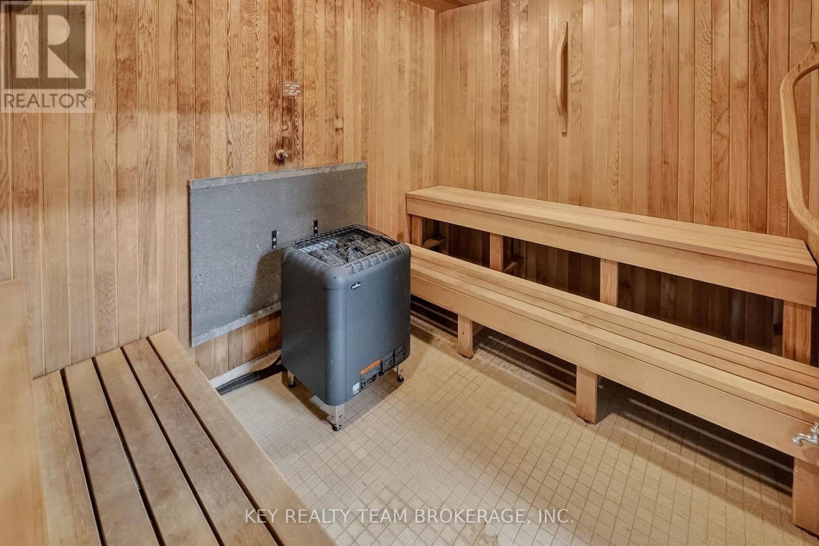 1107 - 15 Towering Heights Boulevard, St. Catharines (Glendale/Glenridge), ON - Indoor Photo Showing Other Room