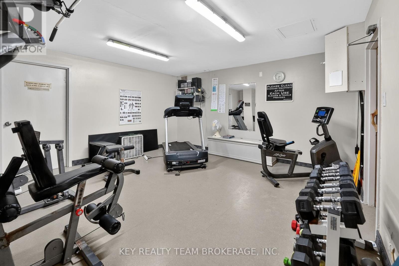 1107 - 15 Towering Heights Boulevard, St. Catharines (Glendale/Glenridge), ON - Indoor Photo Showing Gym Room