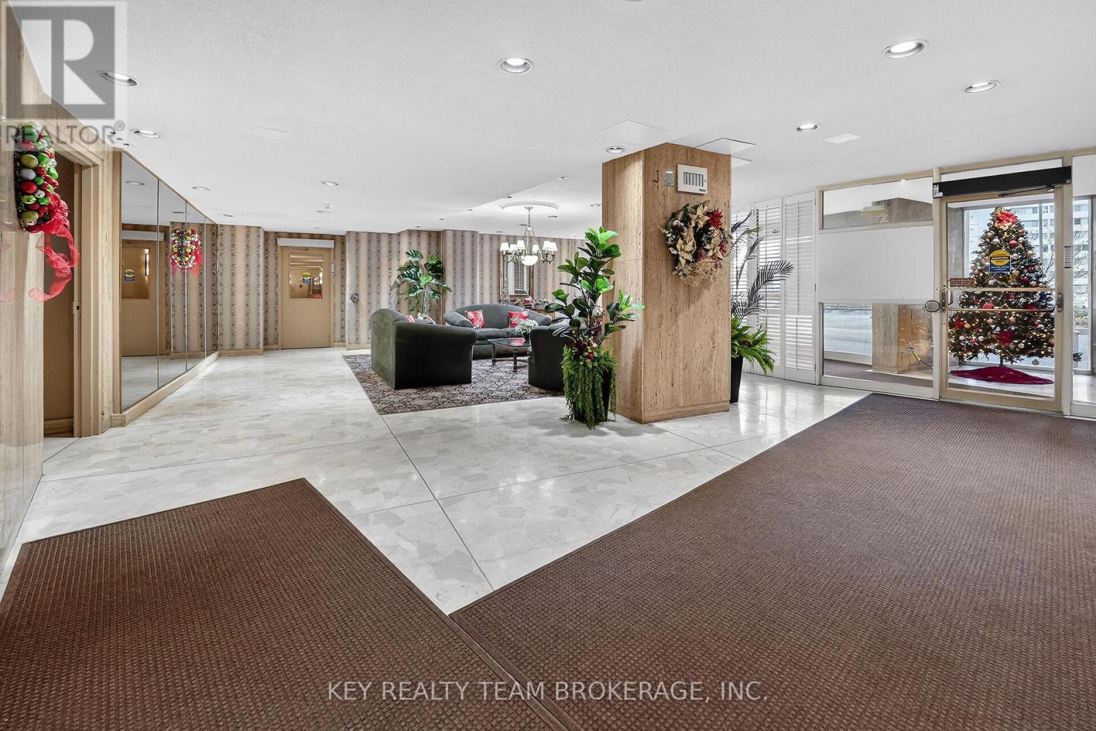 1107 - 15 Towering Heights Boulevard, St. Catharines (Glendale/Glenridge), ON - Indoor Photo Showing Other Room