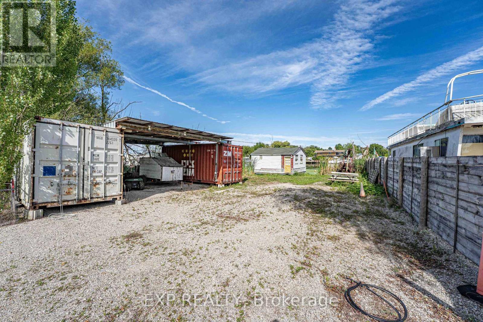 17 Private Drive, Bradford West Gwillimbury, ON - Outdoor