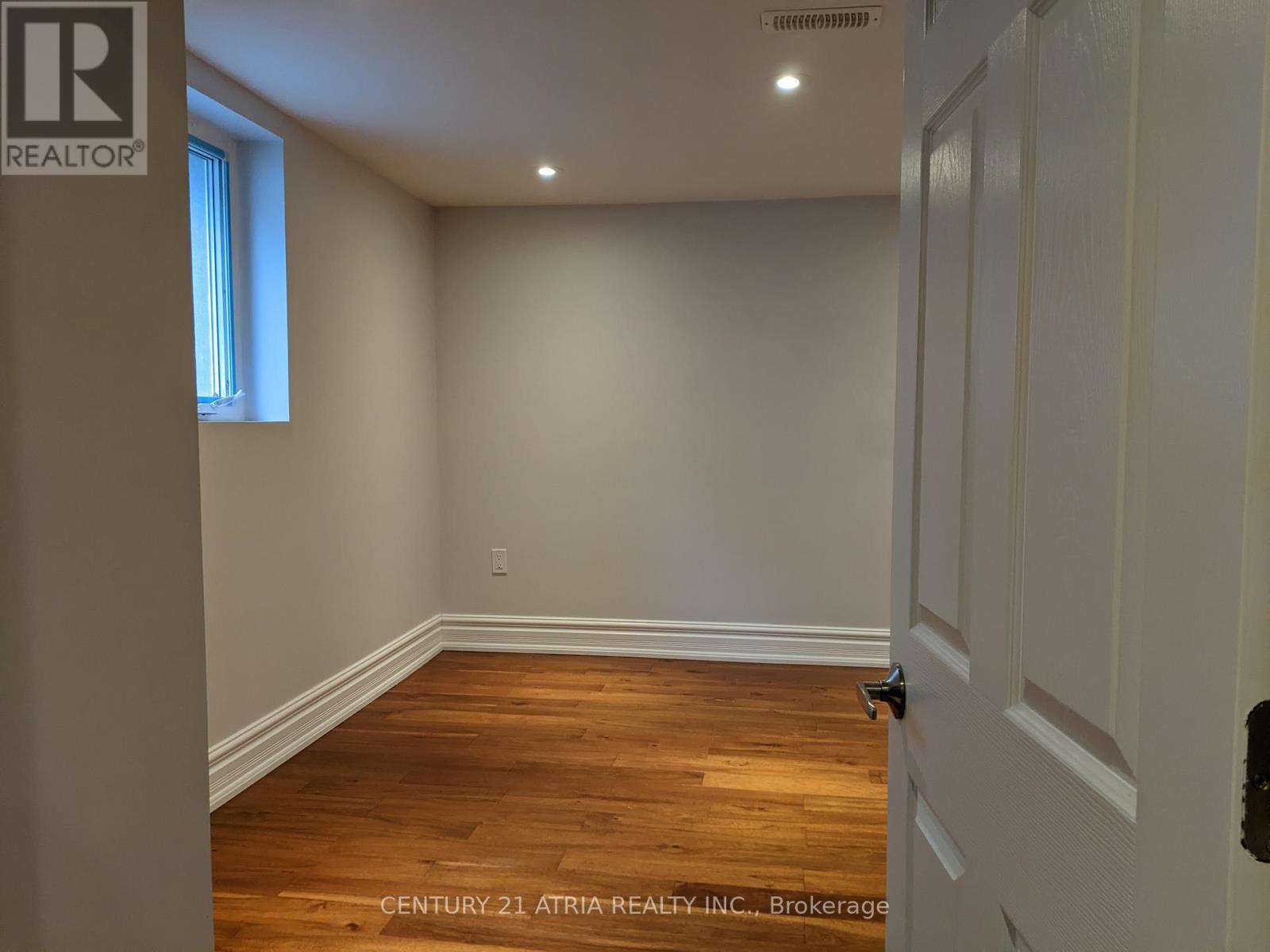 Lower - 107 Murray Drive, Aurora, ON - Indoor Photo Showing Other Room