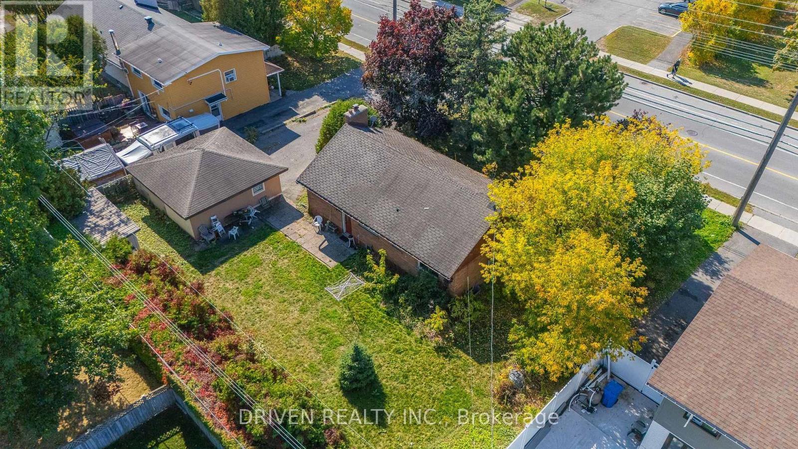 2175 St Laurent Boulevard, Ottawa, ON - Outdoor With View