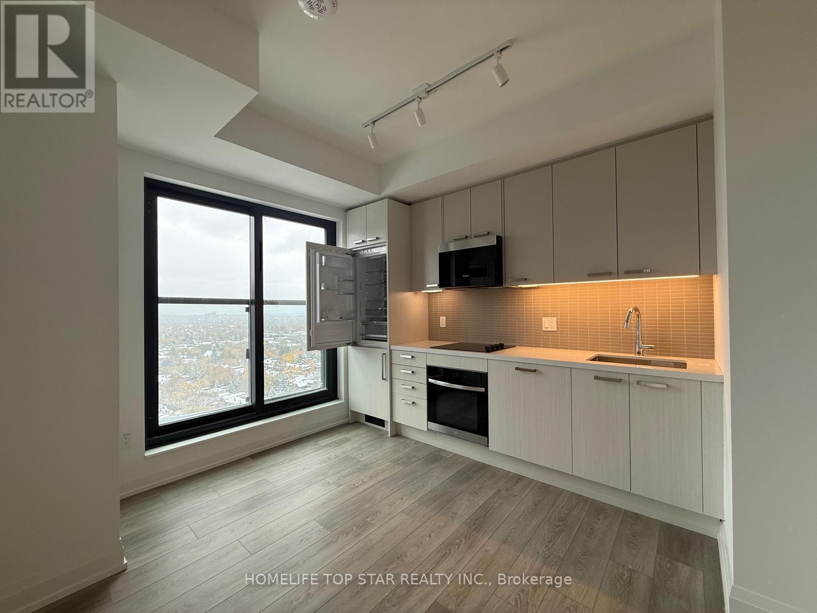 2602 - 20 Soudan Avenue, Toronto, ON - Indoor Photo Showing Kitchen
