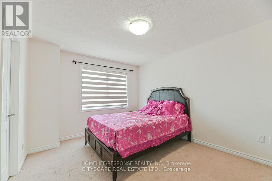 553 Pharo Point, Milton, ON - Indoor Photo Showing Bedroom