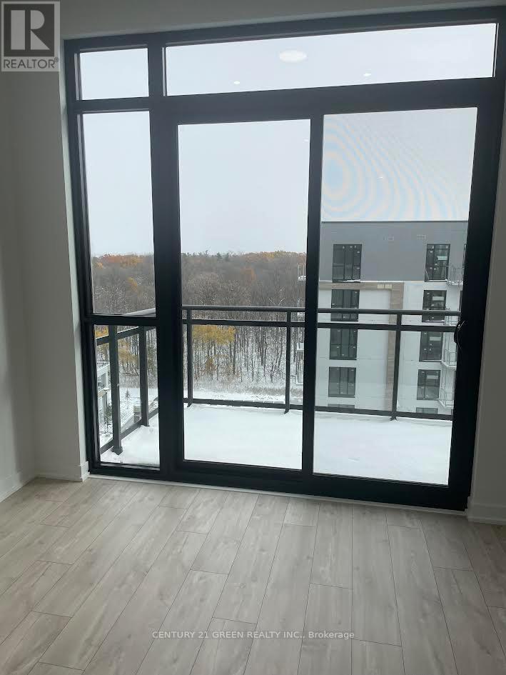 D810 - 720 Whitlock Avenue, Milton, ON - Indoor Photo Showing Other Room