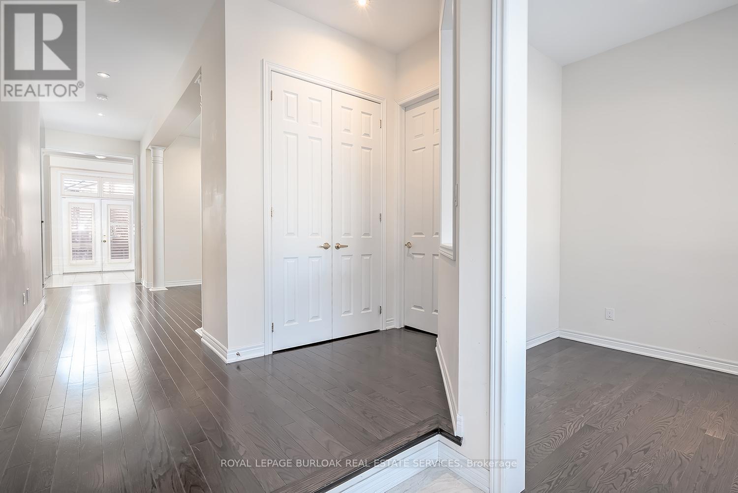 3124 Velebit Park Boulevard, Burlington, ON - Indoor Photo Showing Other Room