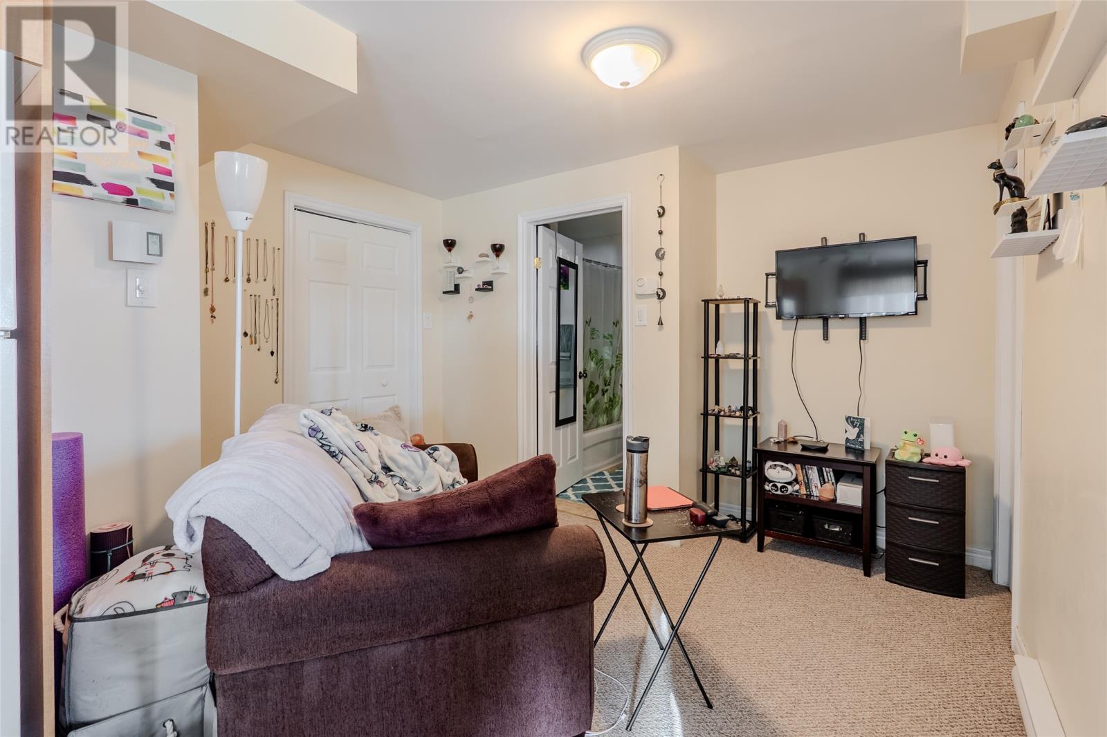 5 Kildare Place, St. John'S, NL - Indoor