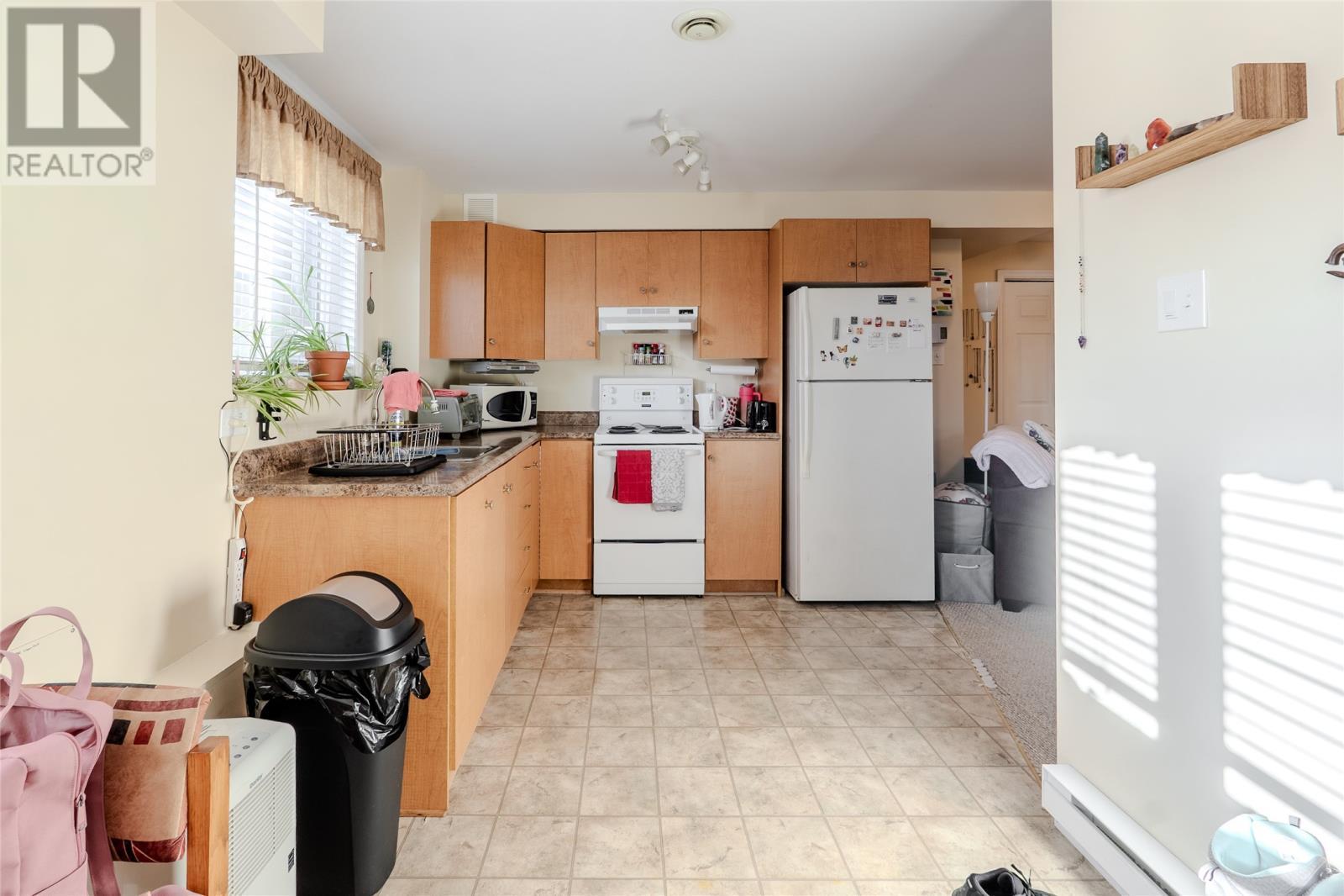 5 Kildare Place, St. John'S, NL - Indoor Photo Showing Kitchen