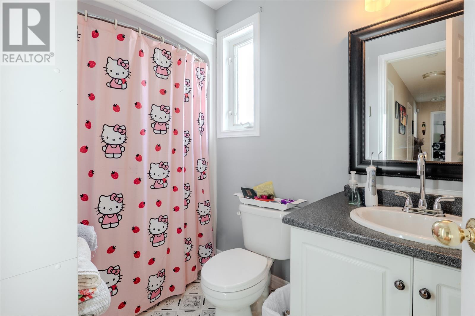 5 Kildare Place, St. John'S, NL - Indoor Photo Showing Bathroom