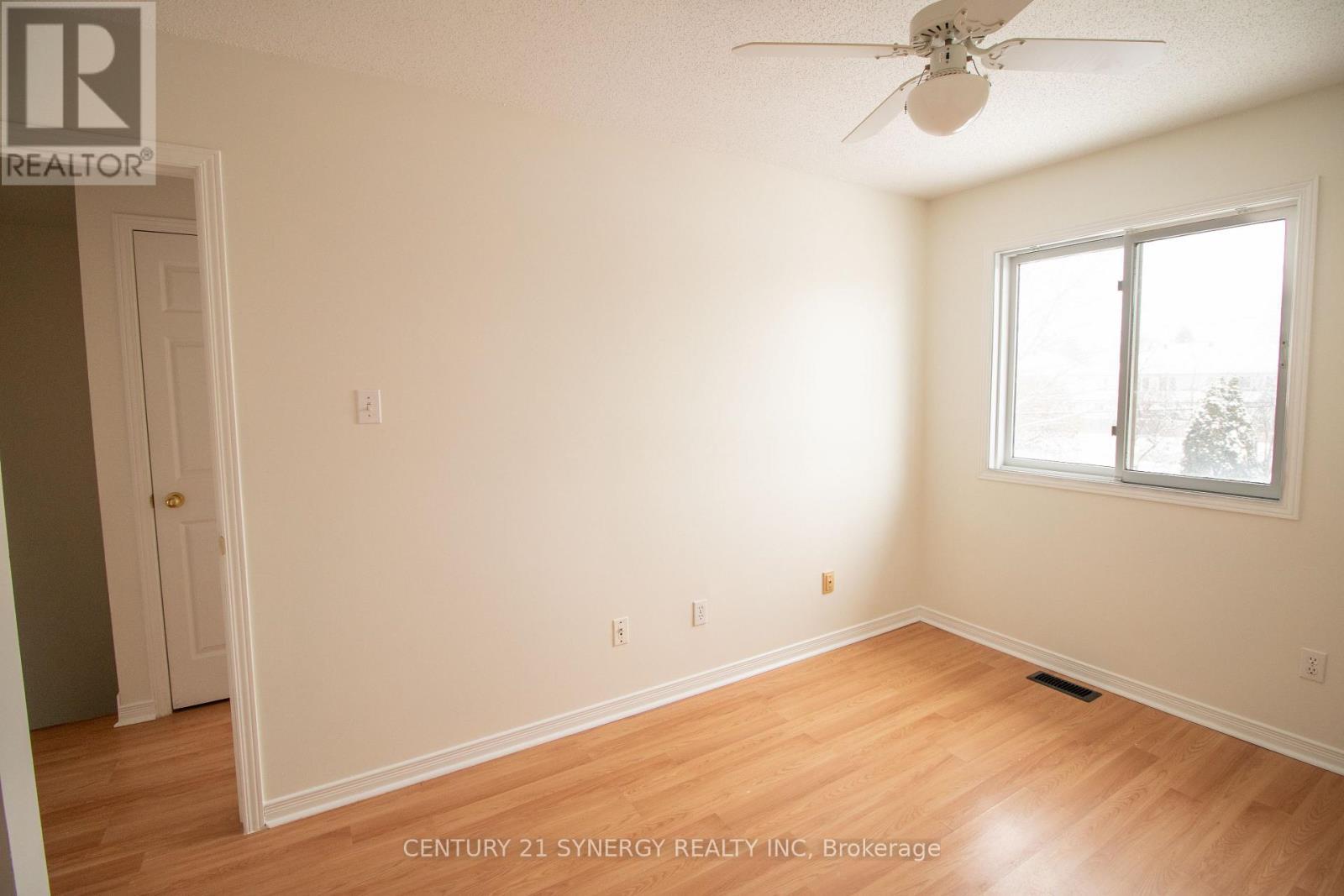 73 Longshire Circle, Ottawa, ON - Indoor Photo Showing Other Room