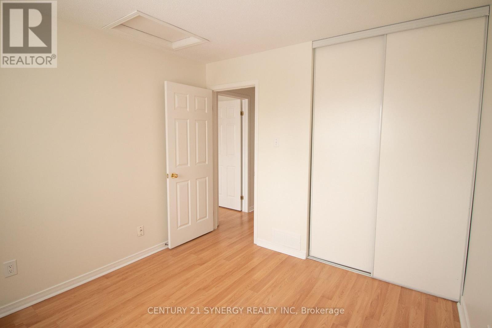 73 Longshire Circle, Ottawa, ON - Indoor Photo Showing Other Room