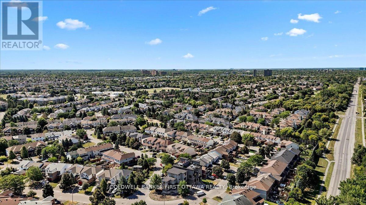 A/B - 22 Inverkip Avenue, Ottawa, ON - Outdoor With View