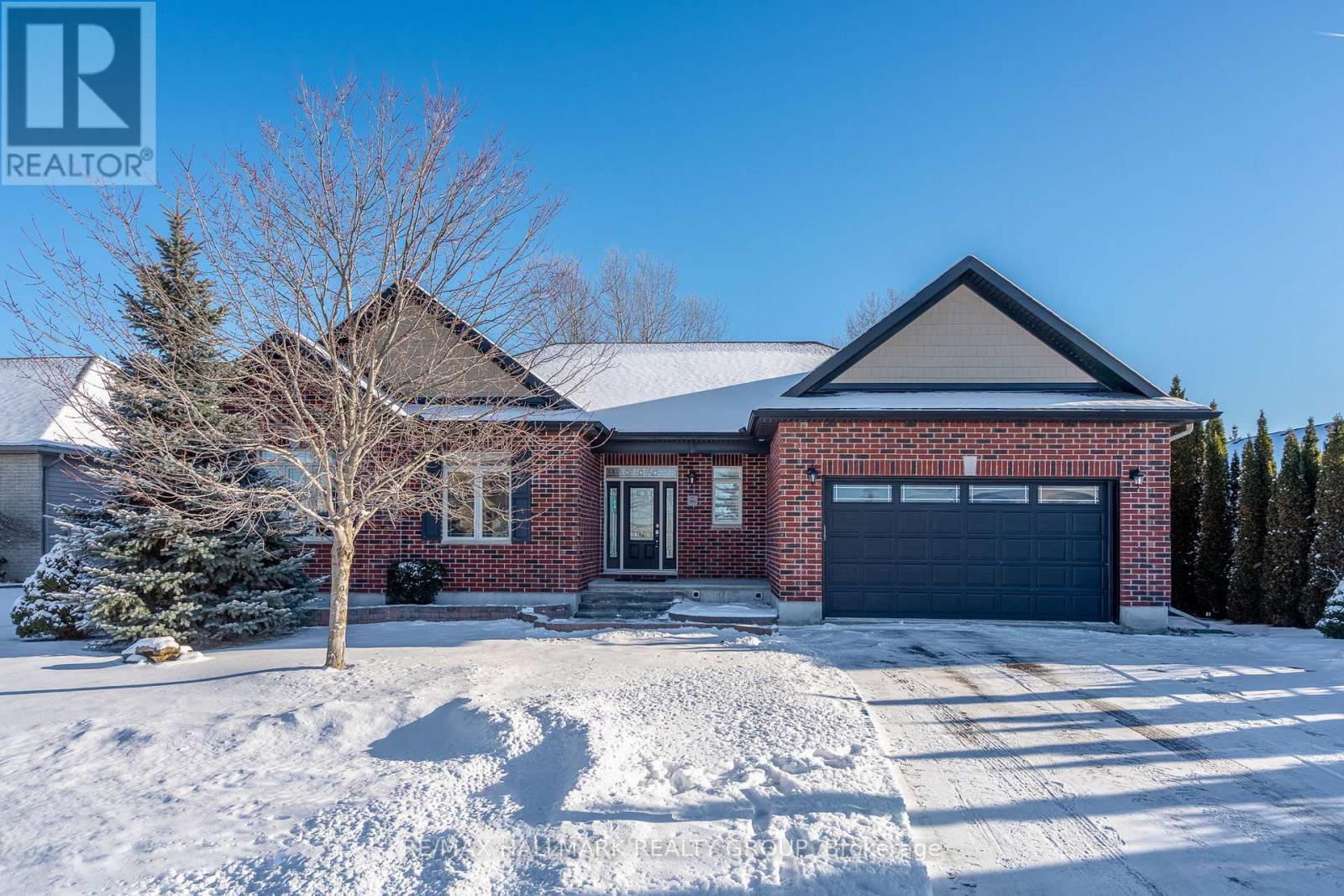 206 Cedarstone Street, Ottawa, ON - Outdoor