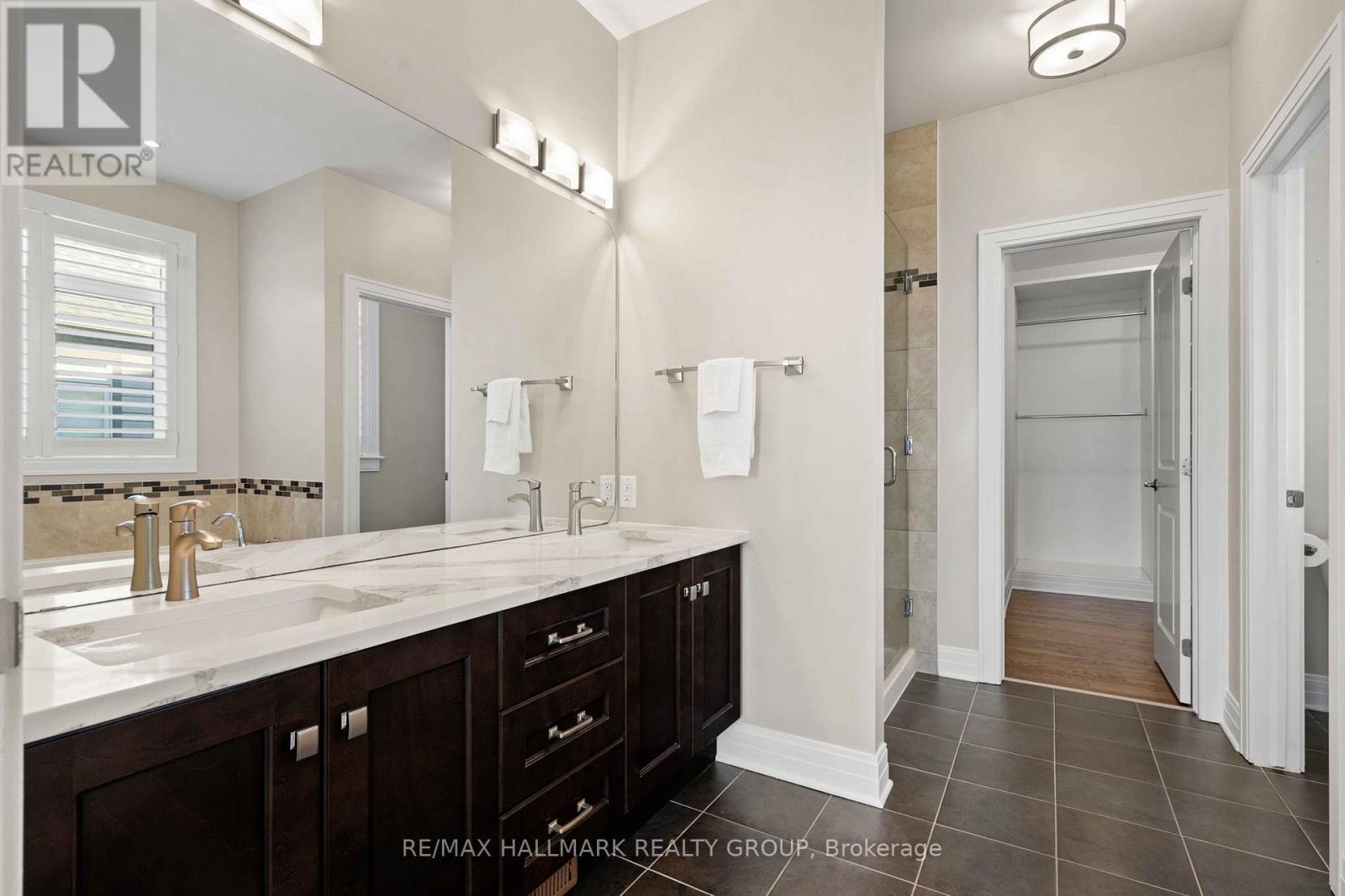 206 Cedarstone Street, Ottawa, ON - Indoor Photo Showing Bathroom