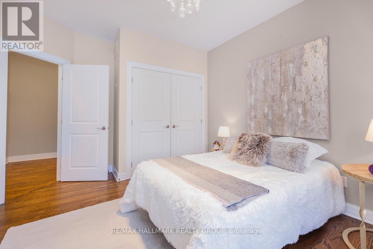 206 Cedarstone Street, Ottawa, ON - Indoor Photo Showing Bedroom