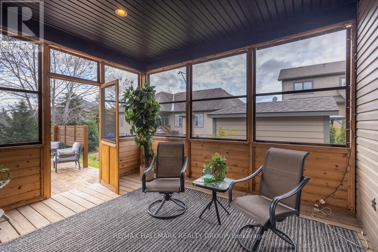 206 Cedarstone Street, Ottawa, ON - With Deck Patio Veranda With Exterior