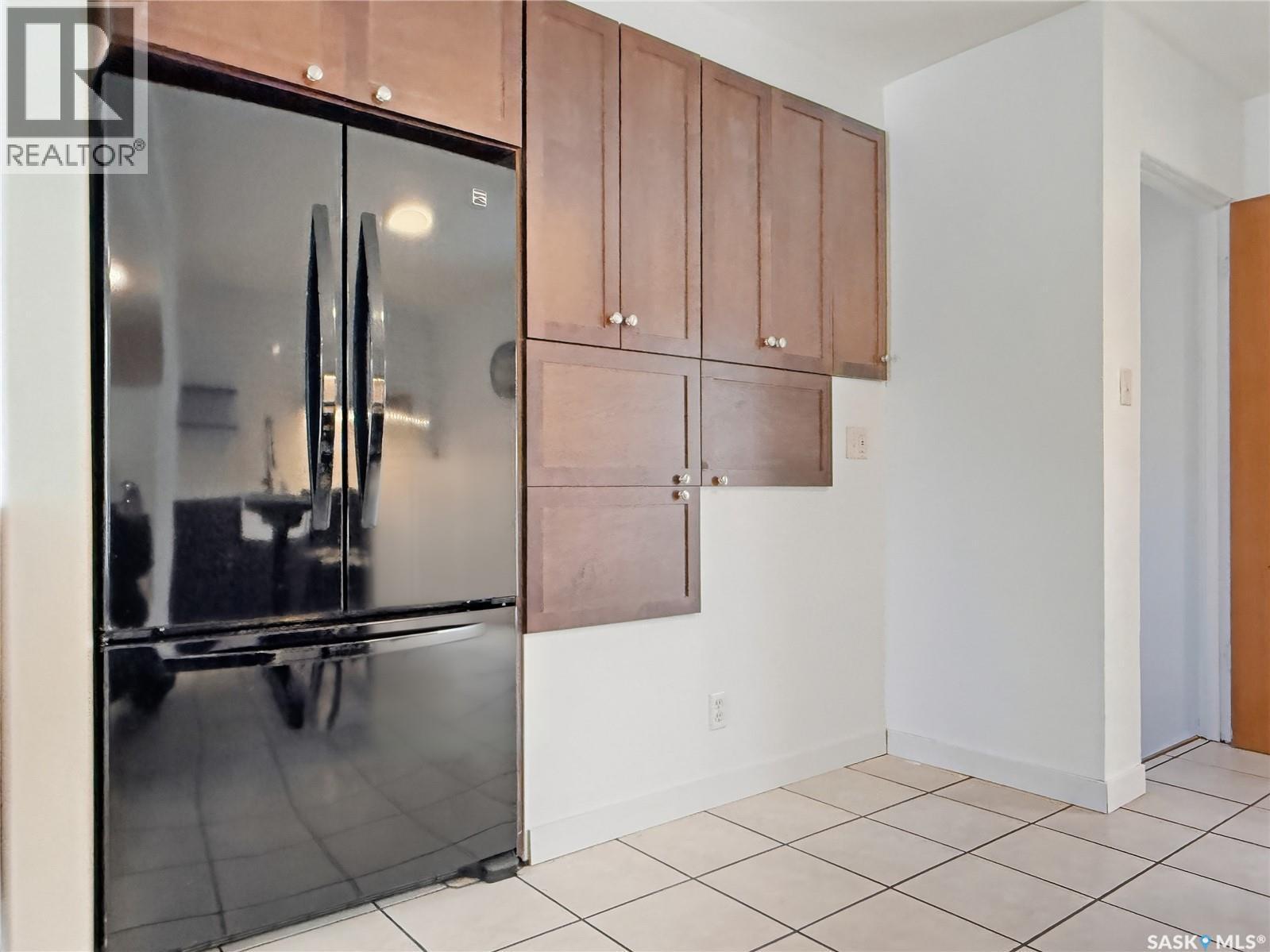 1551 92Nd Street, North Battleford, SK - Indoor