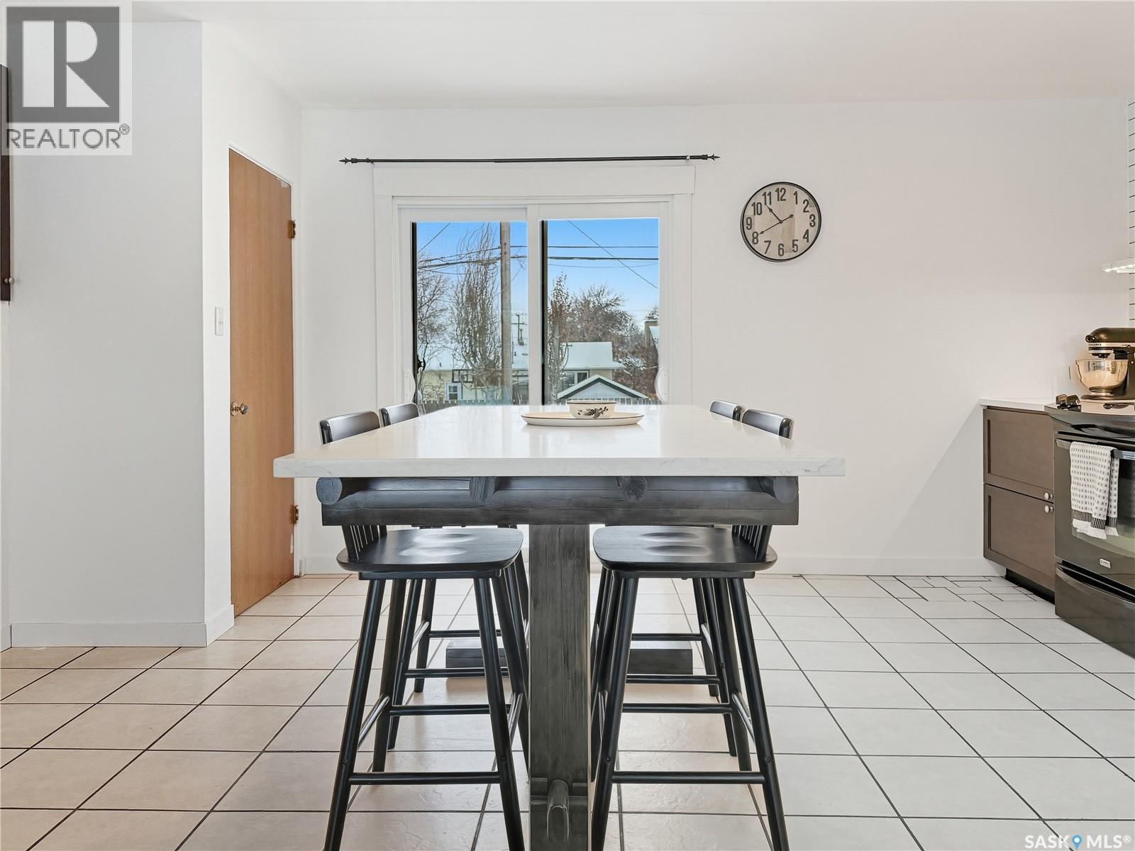 1551 92Nd Street, North Battleford, SK - Indoor