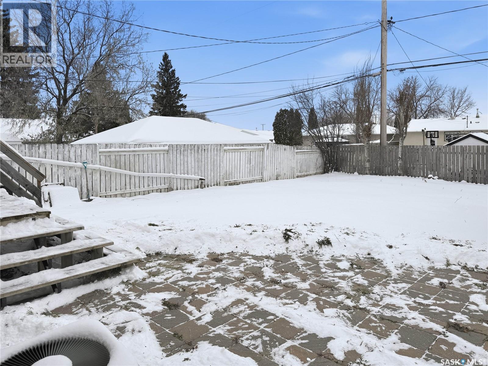 1551 92Nd Street, North Battleford, SK - Outdoor