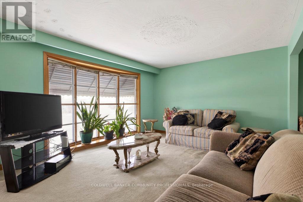 178 Marcella Crescent, Hamilton, ON - Indoor Photo Showing Living Room