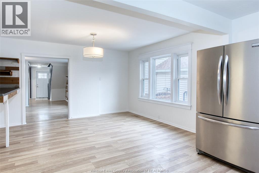 201 Gore, Amherstburg, ON - Indoor Photo Showing Kitchen