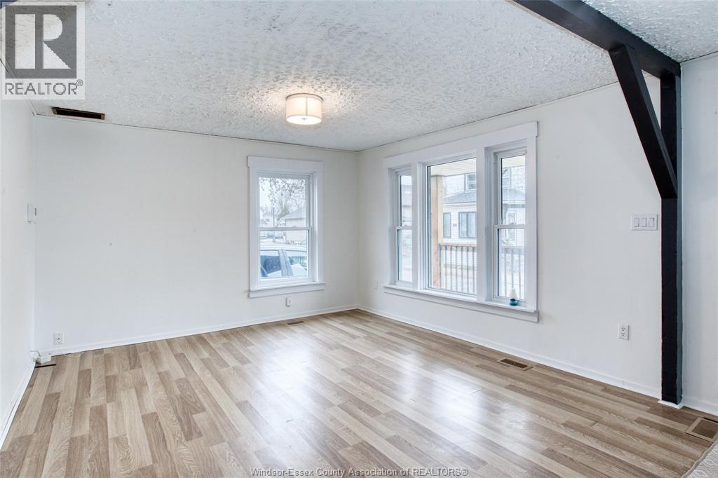 201 Gore, Amherstburg, ON - Indoor Photo Showing Other Room