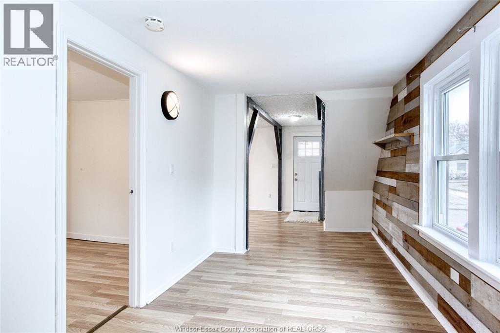 201 Gore, Amherstburg, ON - Indoor Photo Showing Other Room