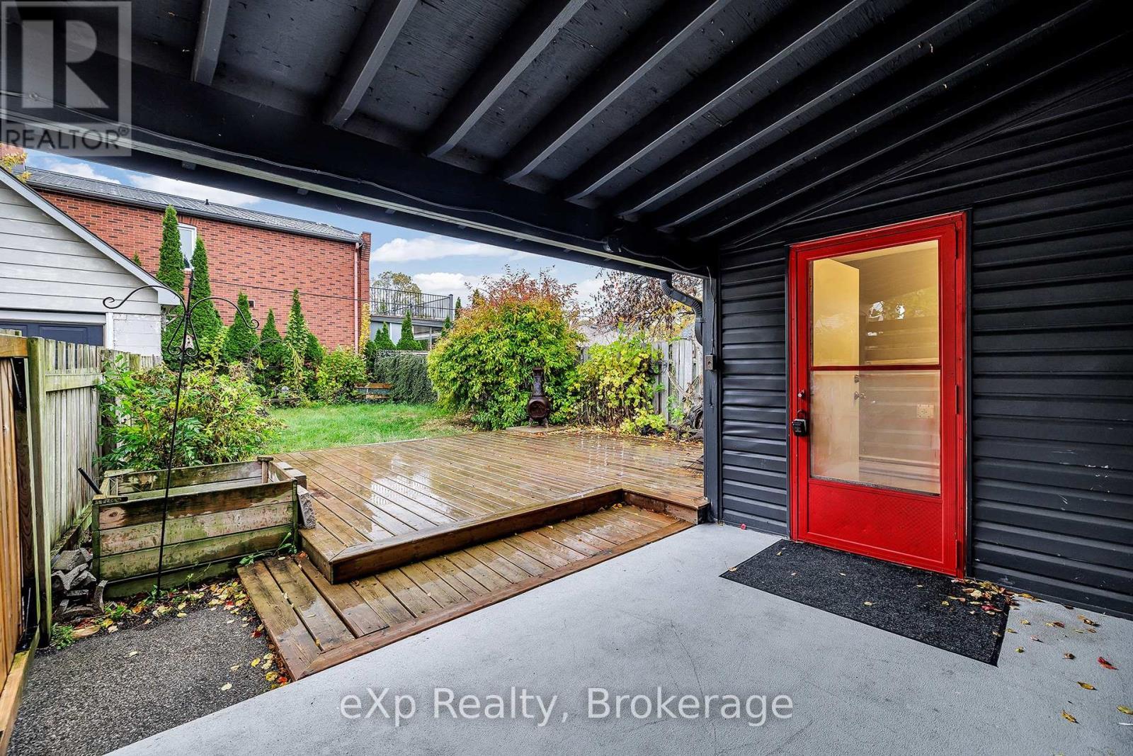 2 - 174 William Street, Brantford, ON - Outdoor With Deck Patio Veranda With Exterior