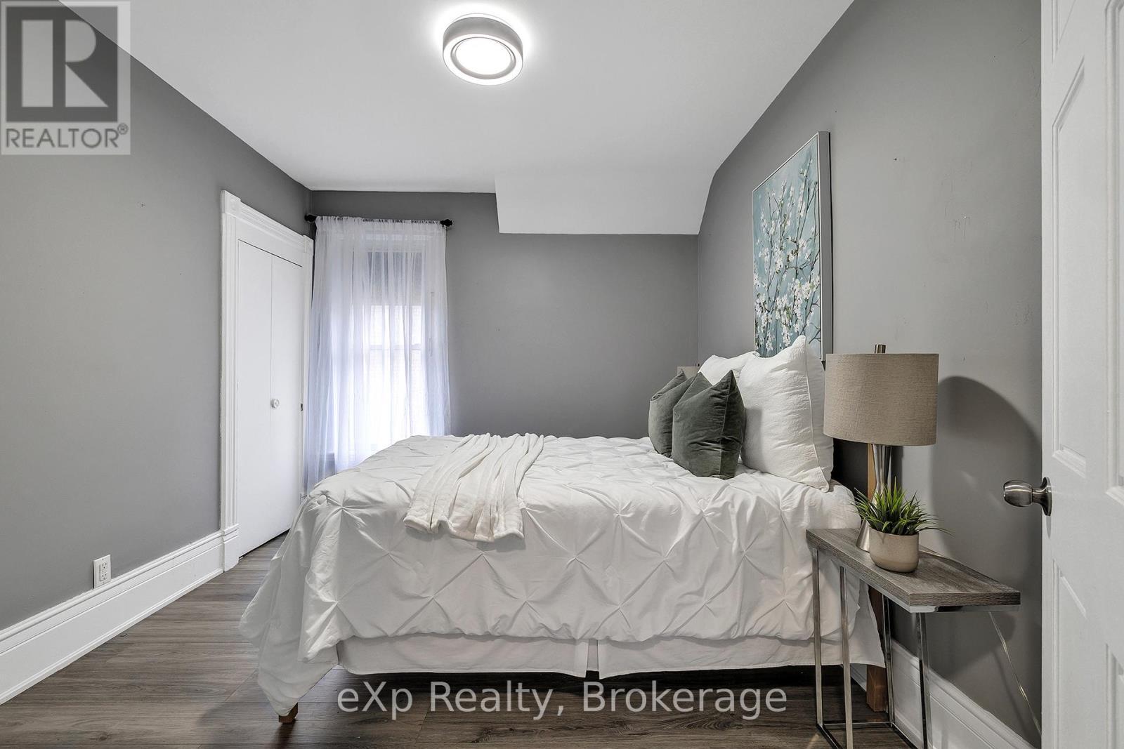1 - 174 William Street, Brantford, ON - Indoor Photo Showing Bedroom
