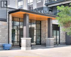 251 NORTHFIELD Drive Unit# 415B Waterloo, ON N2K 0G5