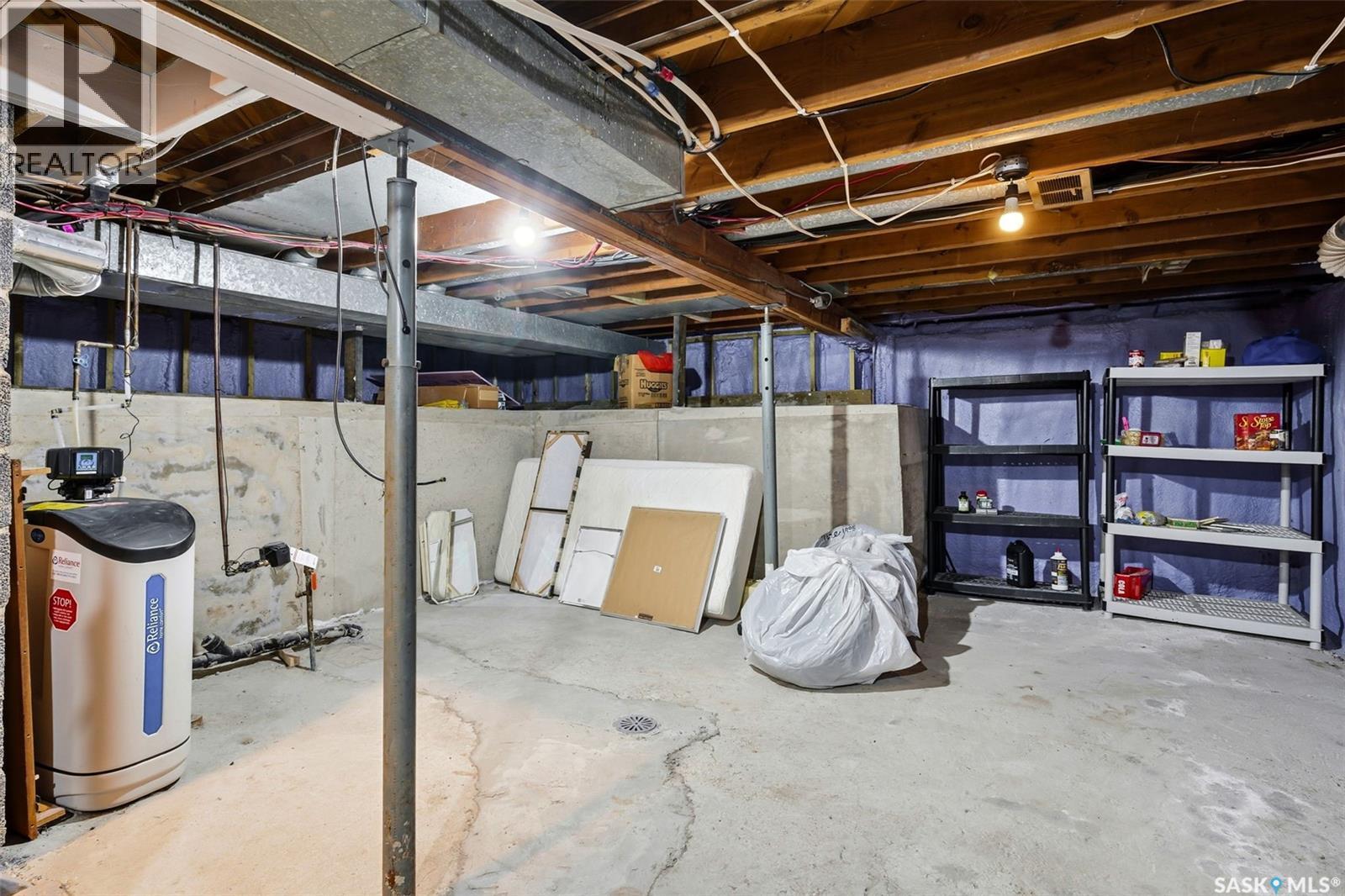 725 Mctavish Street, Regina, SK - Indoor Photo Showing Basement