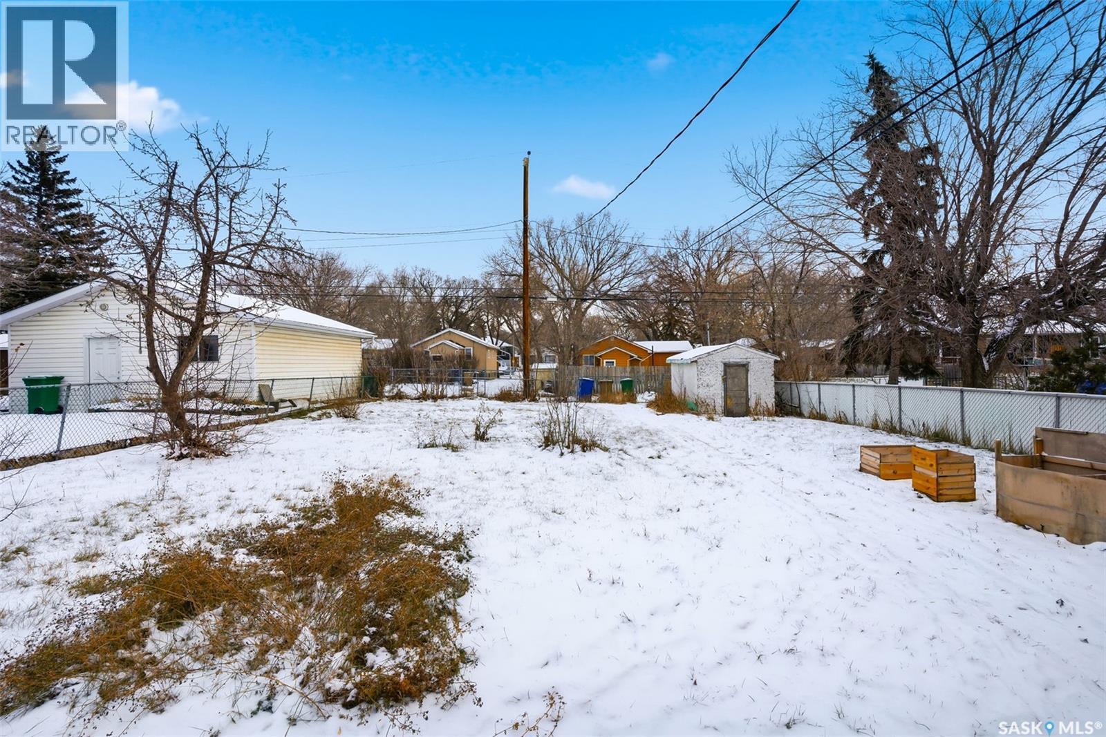 725 Mctavish Street, Regina, SK - Outdoor
