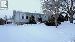 10326 Henderson DRIVE North Battleford, SK S9A 3Y9