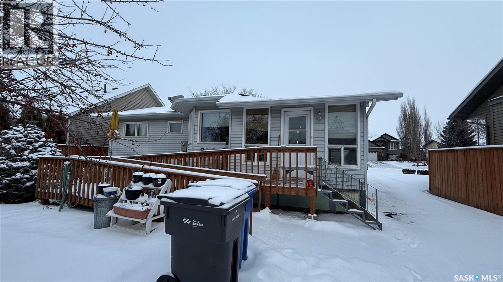 10326 Henderson Drive, North Battleford, SK - Outdoor