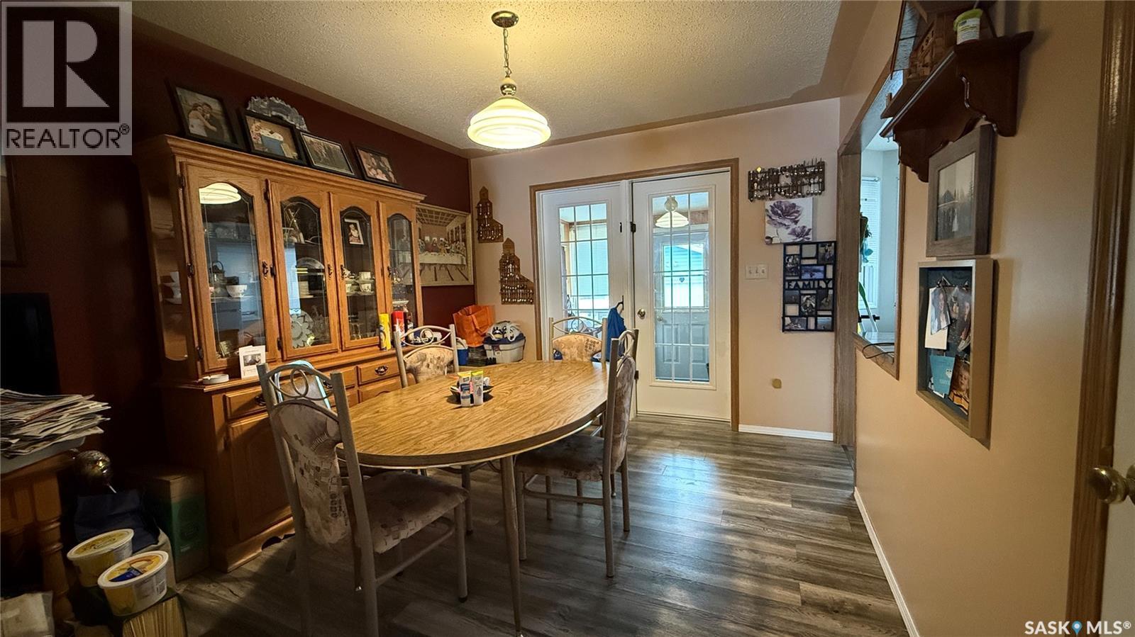 10326 Henderson Drive, North Battleford, SK - Indoor Photo Showing Dining Room