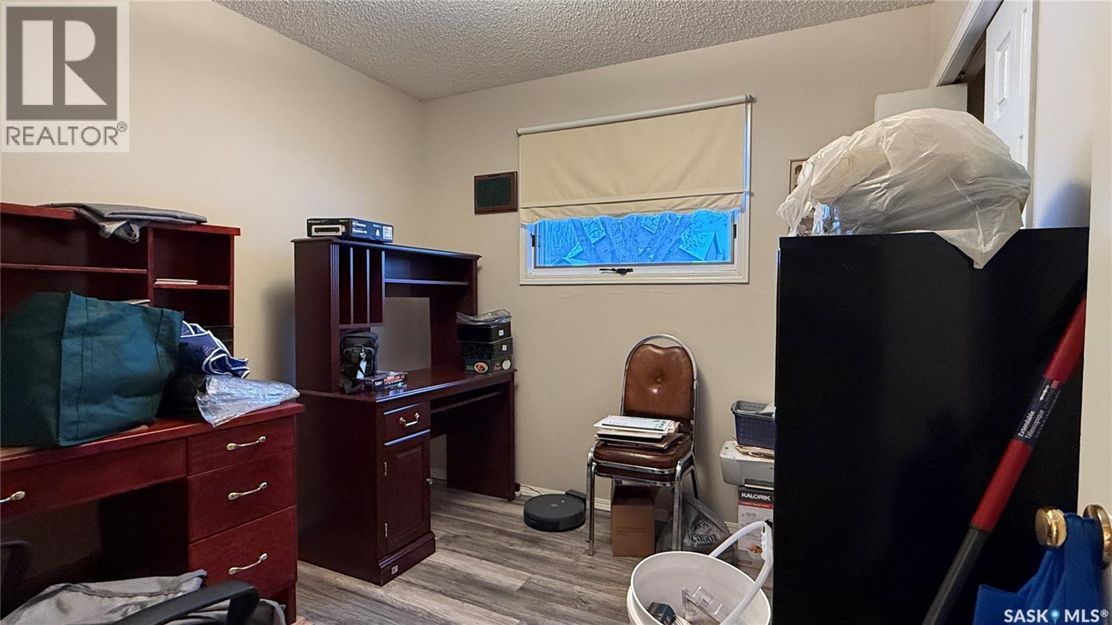 10326 Henderson Drive, North Battleford, SK - Indoor