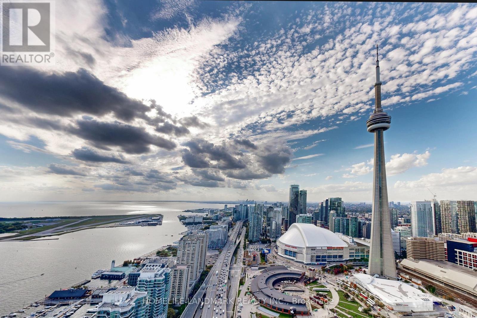 5510 - 10 York Street, Toronto, ON - Outdoor With Body Of Water With View