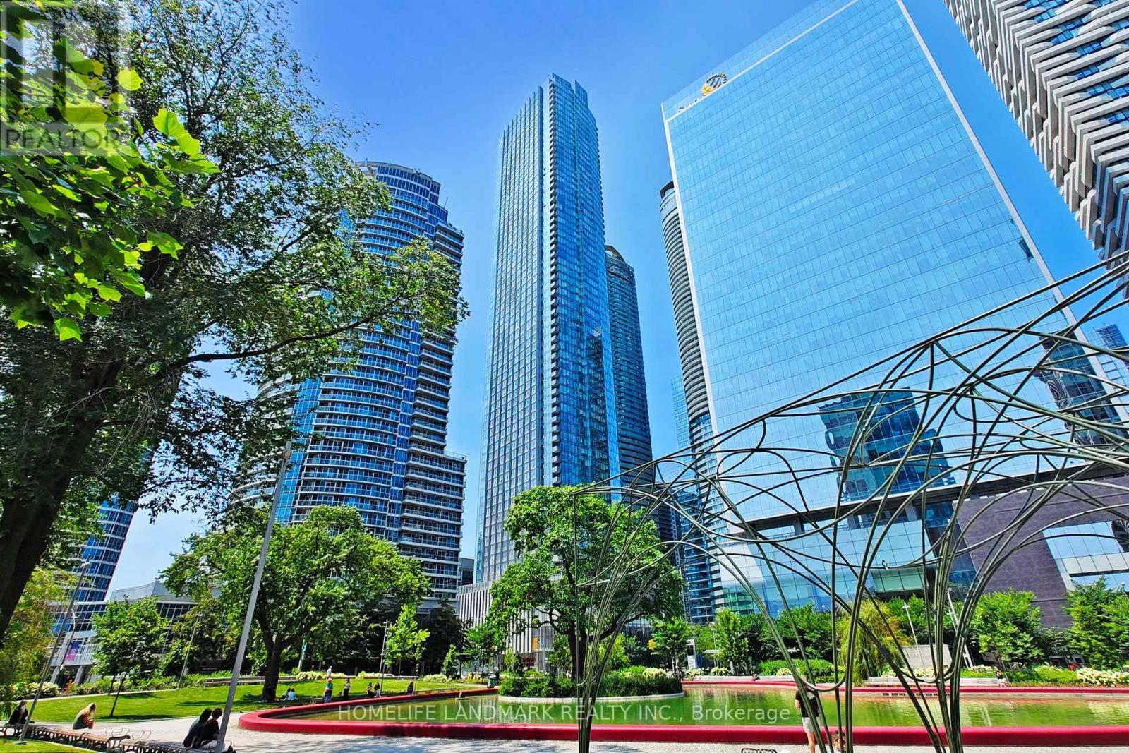 5510 - 10 York Street, Toronto, ON - Outdoor With Facade