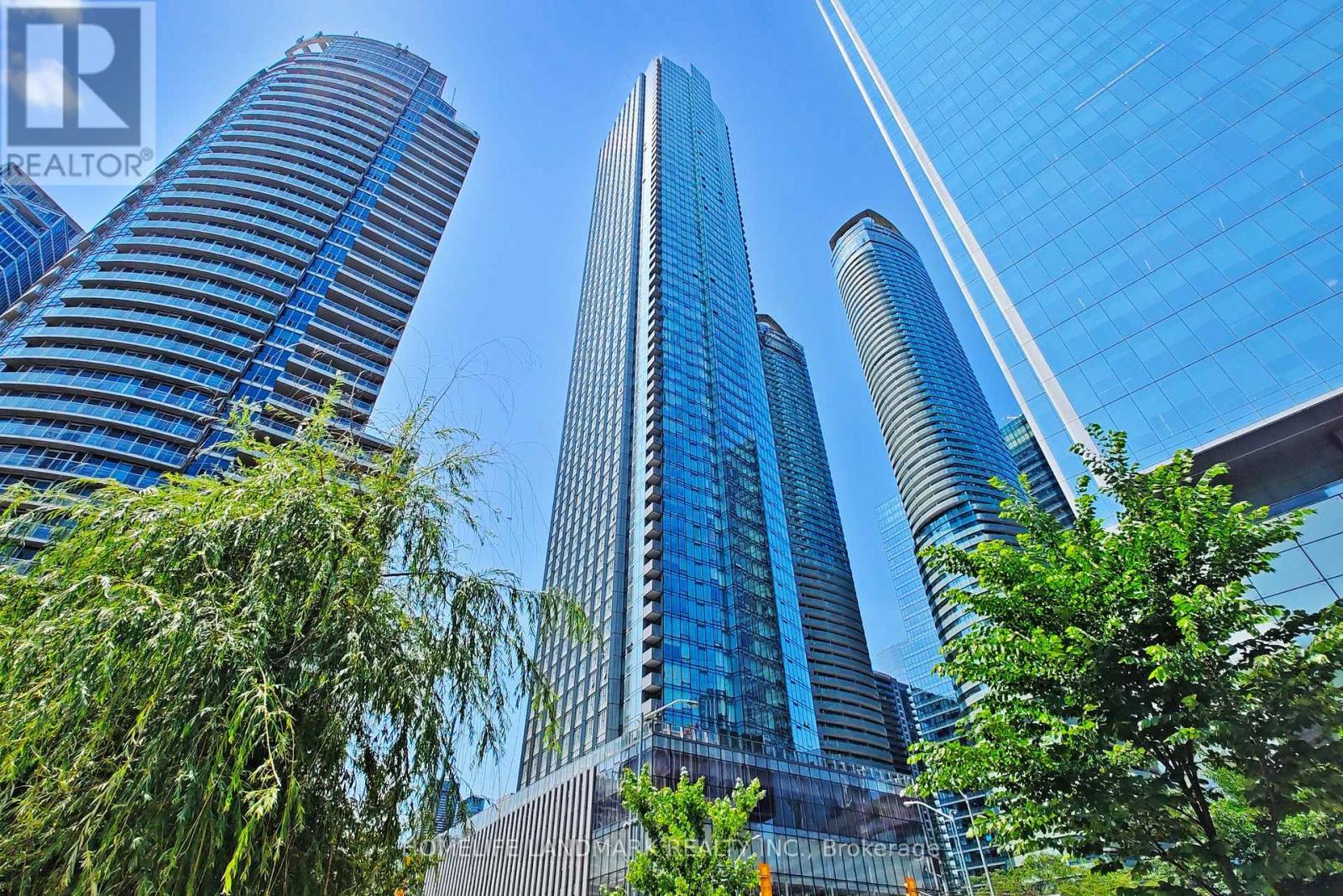 5510 - 10 York Street, Toronto, ON - Outdoor With Facade