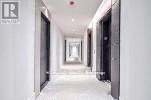 510 - 250 Lawrence Avenue W, Toronto, ON - Indoor Photo Showing Other Room