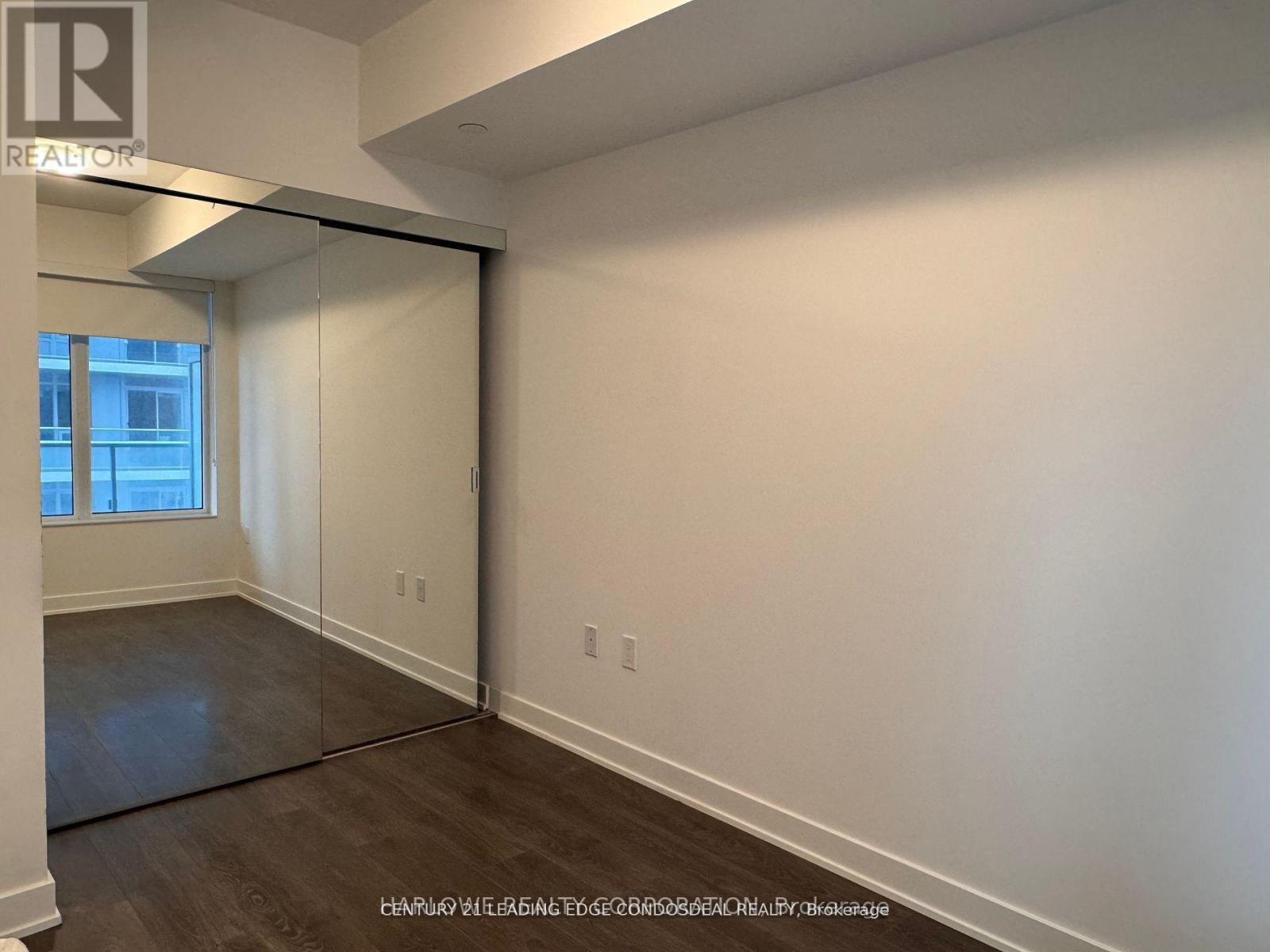 1605 - 99 Broadway Avenue, Toronto, ON - Indoor Photo Showing Other Room