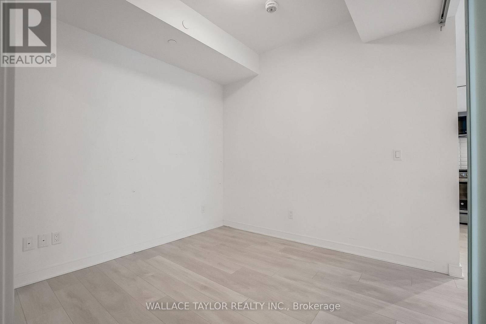 12 - 35 Rolling Mills Road, Toronto, ON - Indoor Photo Showing Other Room