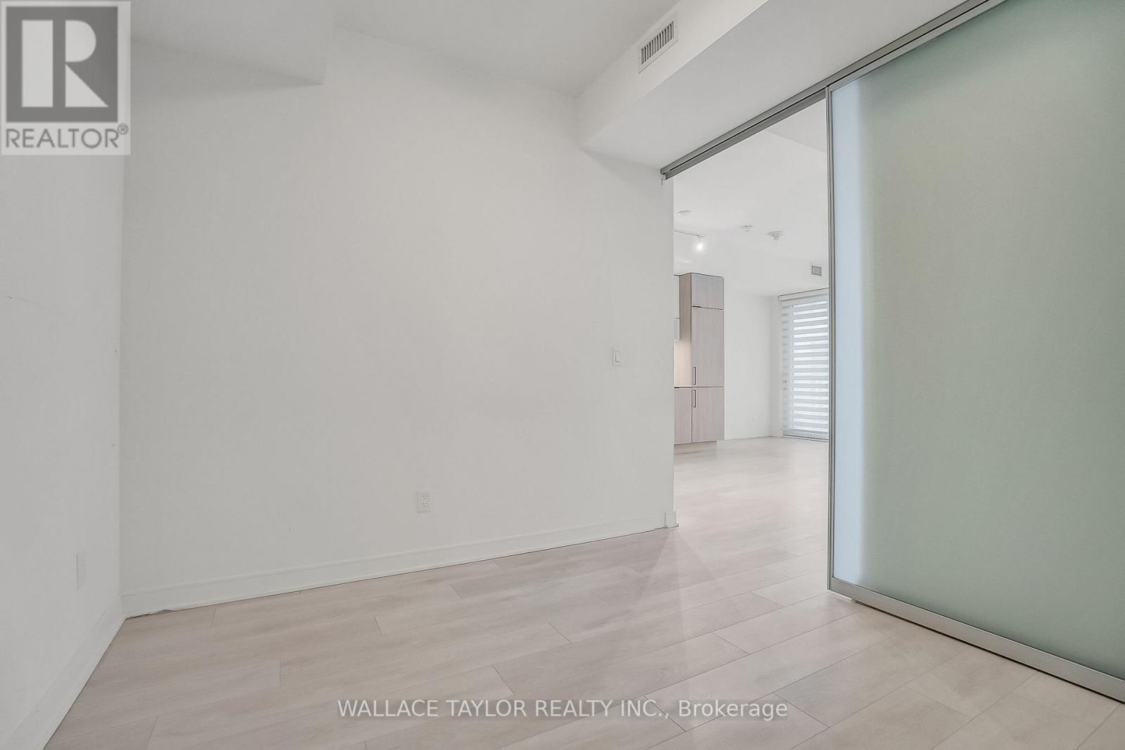 12 - 35 Rolling Mills Road, Toronto, ON - Indoor Photo Showing Other Room