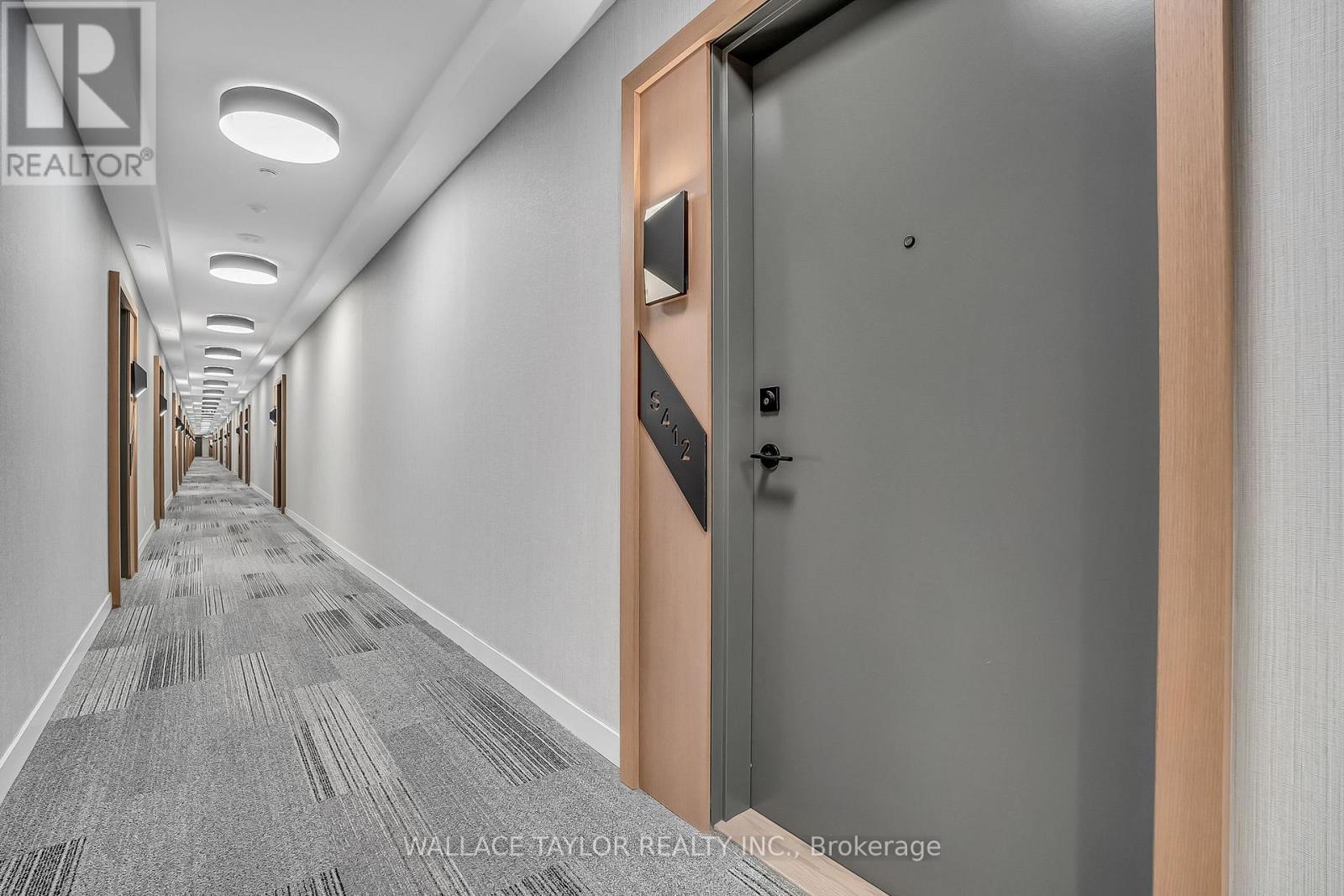 12 - 35 Rolling Mills Road, Toronto, ON - Indoor Photo Showing Other Room