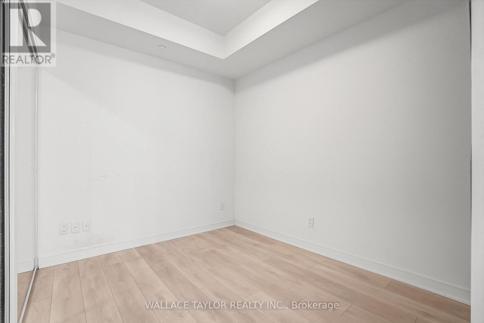 12 - 35 Rolling Mills Road, Toronto, ON - Indoor Photo Showing Other Room