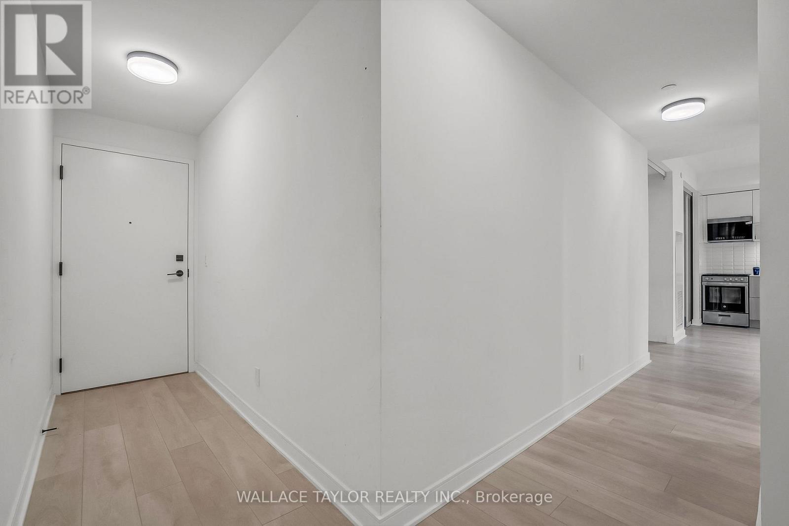 12 - 35 Rolling Mills Road, Toronto, ON - Indoor Photo Showing Other Room